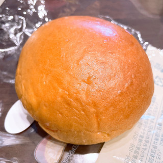 「ローソン ぎっしり！！ とろけるクリームパン」のクチコミ画像 by ぺりちゃんさん