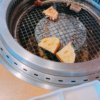 「焼肉きんぐ 網で焼く 厚切りフレンチトースト」のクチコミ画像 by ぺりちゃんさん