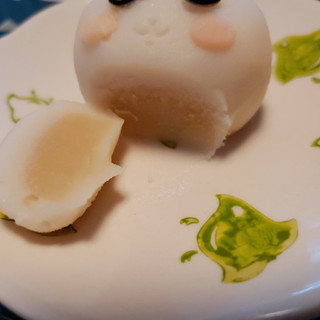 「バンダイ 食べマス ちいかわ＆うさぎ パック2個」のクチコミ画像 by ひよどっとさん