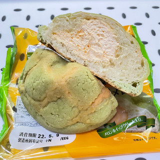 「Pasco ホイップメロンパン 富良野メロン 袋1個」のクチコミ画像 by ぺりちゃんさん