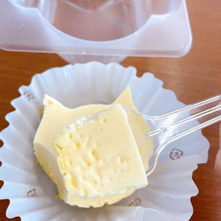 「ファミリーマート にゃんともおいしいチーズケーキ」のクチコミ画像 by ぺりちゃんさん