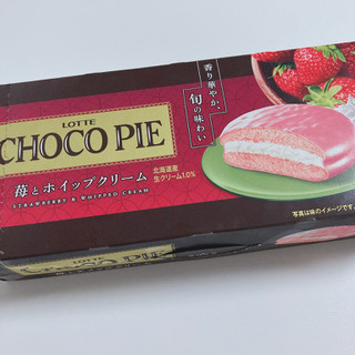 「ロッテ チョコパイ 苺とホイップクリーム 箱6個」のクチコミ画像 by パムパムさん