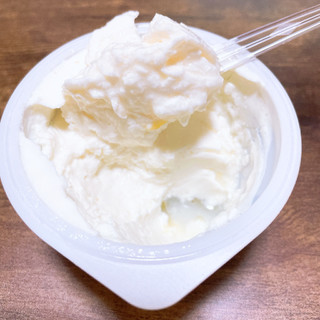 「ダノン ダノンオイコス ヨーグルト 脂肪0 ゴールデンパイナップル カップ113g」のクチコミ画像 by ぺりちゃんさん