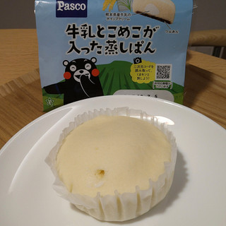 「Pasco 牛乳とこめこが入った蒸しぱん」のクチコミ画像 by レビュアーさん