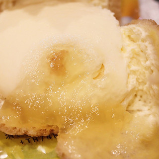 「モンテール 小さな洋菓子店 爽やかレモンのシュークリーム」のクチコミ画像 by Yulikaさん