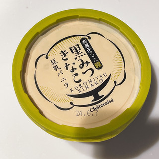 「シャトレーゼ 黒みつきなこ 豆乳バニラ カップ115ml」のクチコミ画像 by ぺりちゃんさん