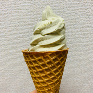 「ローソン Uchi Cafe’ ピスタチオ ワッフルコーン カップ160ml」のクチコミ画像 by ごりりさん