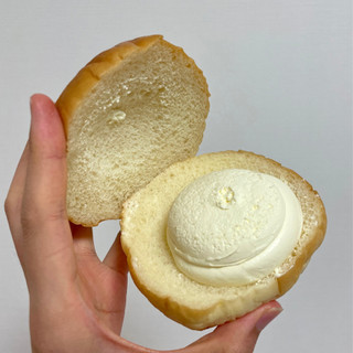 「ヤマザキ マリトッツォ カスタード風味ホイップ 1個」のクチコミ画像 by apricotさん