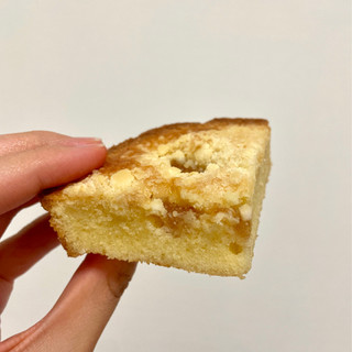 「セブン＆アイ セブンプレミアム アップルバターケーキ 袋4個」のクチコミ画像 by apricotさん
