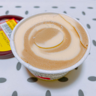 「ハーゲンダッツ ミニカップ チャイミルクティー カップ110ml」のクチコミ画像 by ぺりちゃんさん