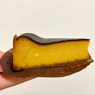「スターバックス パンプキンのバスクチーズケーキ」のクチコミ画像 by apricotさん