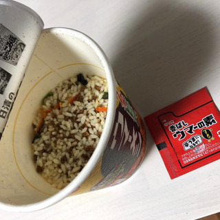 「日清食品 日清ウマーメシ 石焼風キムチビビンバ カップ101g」のクチコミ画像 by こつめかわうそさん