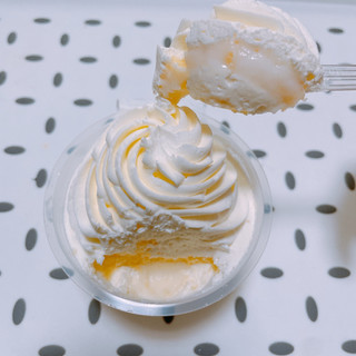 「セブン-イレブン たっぷりクリームのミルクプリンケーキ」のクチコミ画像 by ぺりちゃんさん