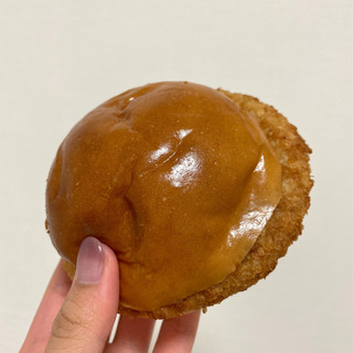 「ヤマザキ 発祥の地まいづる肉じゃがコロッケバーガー 1個」のクチコミ画像 by apricotさん