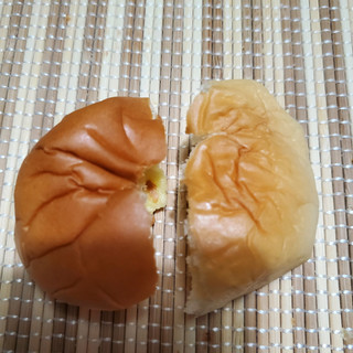 「ヤマザキ クリームパン 5個入」のクチコミ画像 by レビュアーさん