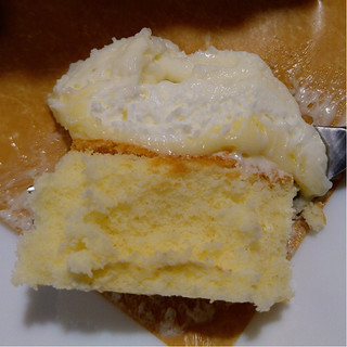 「ローソン Uchi Cafe’ × Milk MILKモンブランケーキ みるく＆バター」のクチコミ画像 by レビュアーさん
