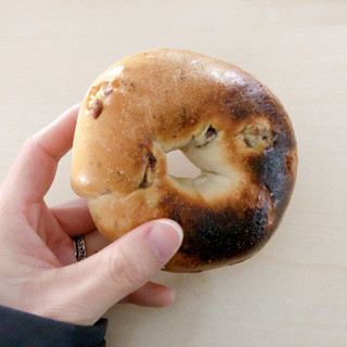 「Pasco My Bagel レーズンくるみ 袋1個」のクチコミ画像 by こつめかわうそさん