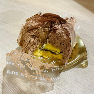 「ヤオコー watashino sweets ベルギーチョコモンブラン 生チョコ入り」のクチコミ画像 by たらぬんさん