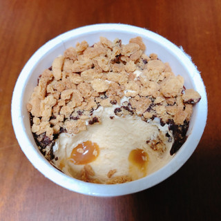 「N.Y.C.SAND キャラメルサンドアイスクリーム」のクチコミ画像 by こつめかわうそさん