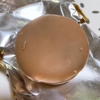「ロッテ チョコパイアイス ショコラモンブラン 袋50ml」のクチコミ画像 by ぺりちゃんさん
