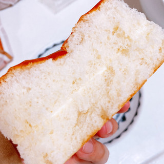 「ヤマザキ ふわふわ牛乳入りパン 袋1個」のクチコミ画像 by もんちろーさん