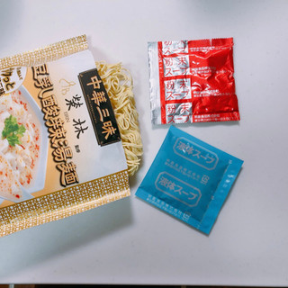 「明星食品 中華三昧 榮林 豆乳酸辣湯麺 袋101g」のクチコミ画像 by こつめかわうそさん