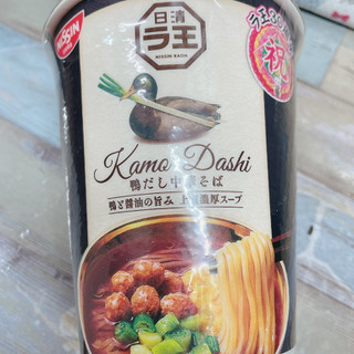 「日清食品 日清ラ王 Kamo Dashi中華そば カップ95g」のクチコミ画像 by ぺりちゃんさん