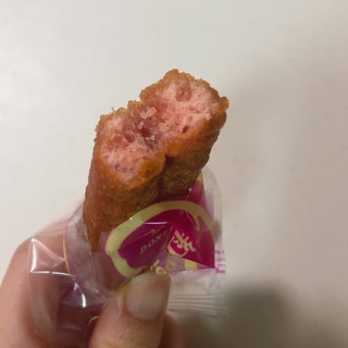 「フジバンビ 紅芋 ドーナツ棒」のクチコミ画像 by こつめかわうそさん