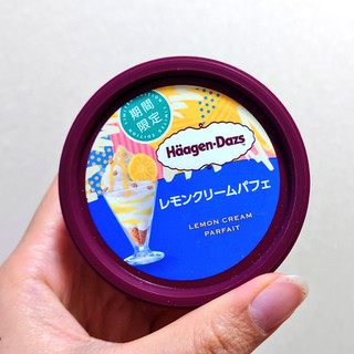 「ハーゲンダッツ ミニカップ レモンクリームパフェ カップ110ml」のクチコミ画像 by 果季口さん