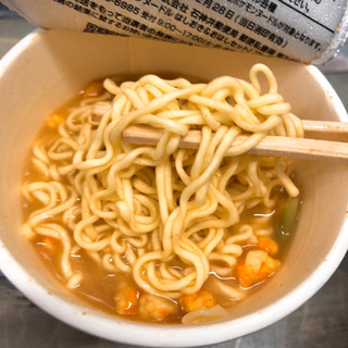 「サンヨー食品 サッポロ一番 ポケモンヌードル トマトクリーム風ラーメン 1個」のクチコミ画像 by ぺりちゃんさん