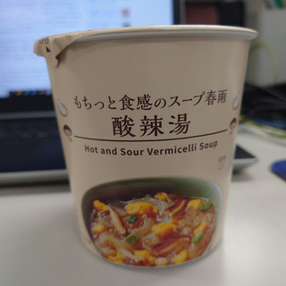 「ローソン もちっと食感のスープ春雨 酸辣湯」のクチコミ画像 by tddtakaさん