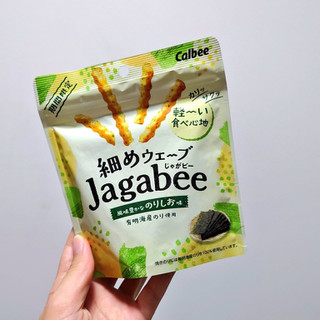 「カルビー 細めウェーブJagabee 風味豊かなのりしお味 袋35g」のクチコミ画像 by 果季口さん