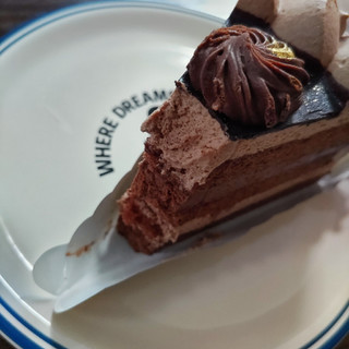 「不二家 プレミアムチョコ生ケーキ」のクチコミ画像 by Yuka_Riiさん