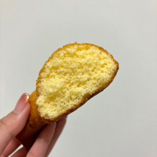 「ローソン 国産小麦のふわふわたまごシフォンケーキ 発酵バター」のクチコミ画像 by apricotさん