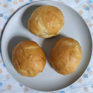 「セブン＆アイ セブンプレミアム 国産小麦のミルクボール 3個」のクチコミ画像 by ゆるりむさん