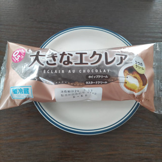 「ヤマザキ 大きなエクレア ホイップクリーム カスタードクリーム 1個」のクチコミ画像 by Yuka_Riiさん