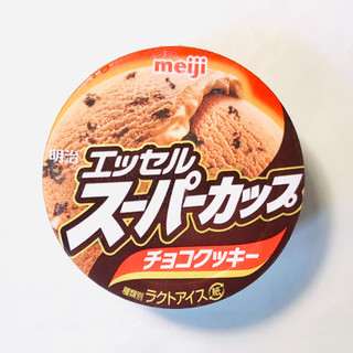 「明治 エッセル スーパーカップ チョコクッキー カップ200ml」のクチコミ画像 by ゆのみさん