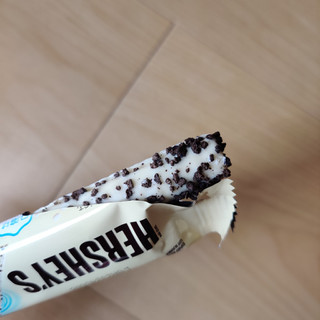 「HERSHEY’S choco rolls COOKIES N CREME 2個×6」のクチコミ画像 by NeOさん