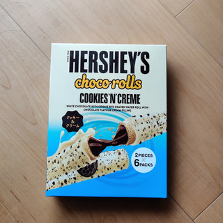 「HERSHEY’S choco rolls COOKIES N CREME 2個×6」のクチコミ画像 by NeOさん