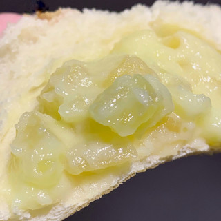 「ヤマザキ 高級りんごカスタード 袋1個」のクチコミ画像 by もーちゃさん