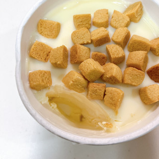 「ハーゲンダッツ ミニカップ ROCKY CRUNCHY！ ソルティハニーバター カップ87ml」のクチコミ画像 by こつめかわうそさん