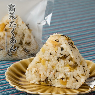 今週新発売のファミマおにぎりまとめ！『高菜たくあんおむすび』、『具