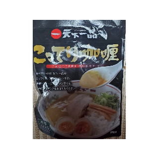 中評価】「【普通】安いレトルトカレーに豚骨ラーメンスープを混ぜた