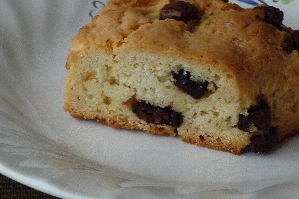 すでに焼かれているためかチョコチップは固い