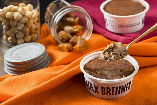 セブンイレブン マックス ブレナー チョコレートキャラメルMOCHIアイスクリーム