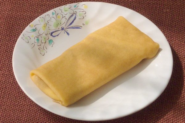 薄く焼き目のついたクレープ生地。