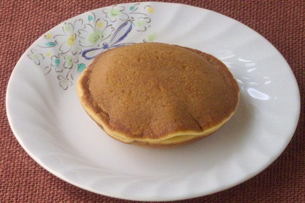ふちがぴっちり閉じあわされた、いつものスタイル。