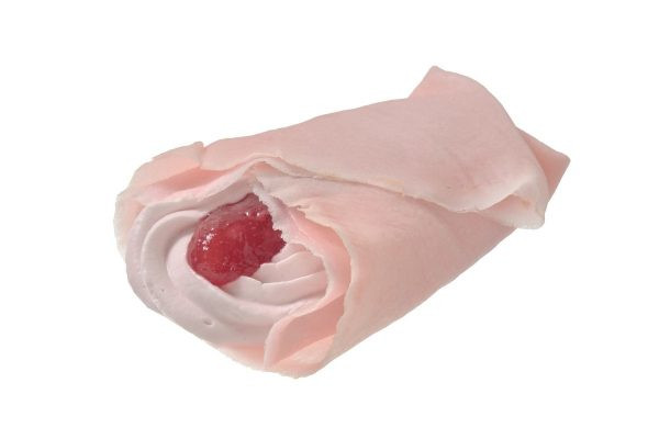 さくら風味餡、さくらクリーム、果肉入りいちごソースをもっちり生地で包んだクレープ。