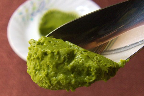 ねっとりと、とろけるなめらかさの抹茶チーズ生地。