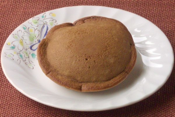 縁がぴっちり閉じ合わされたいつもの姿。